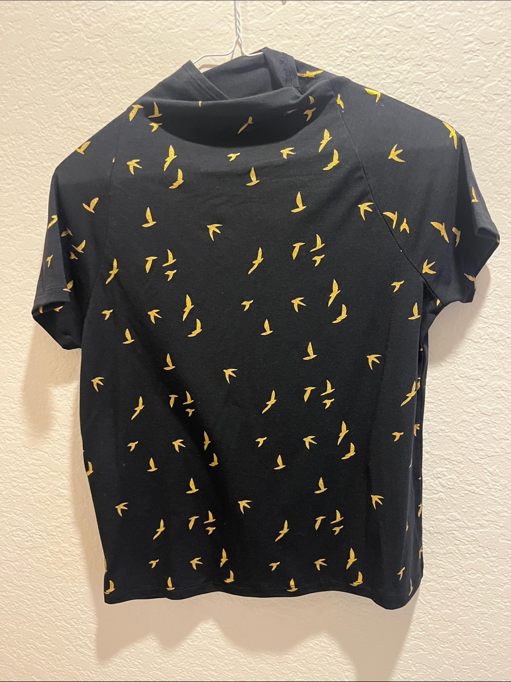 oiselle Black Short Sleeve Tee with Yellow Bird Print